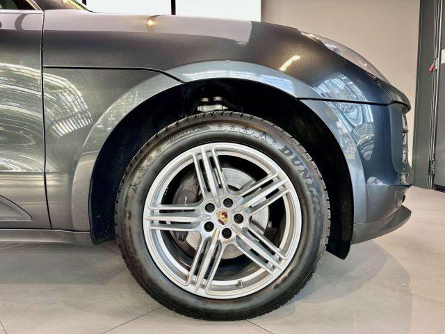 PORSCHE Macan usata, con Alzacristalli elettrici