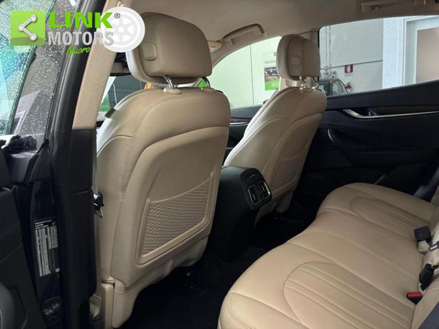 MASERATI Levante usata, con Touch screen