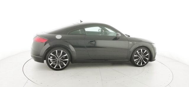 AUDI TT usata, con USB