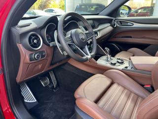 ALFA ROMEO Stelvio usata, con Controllo automatico clima