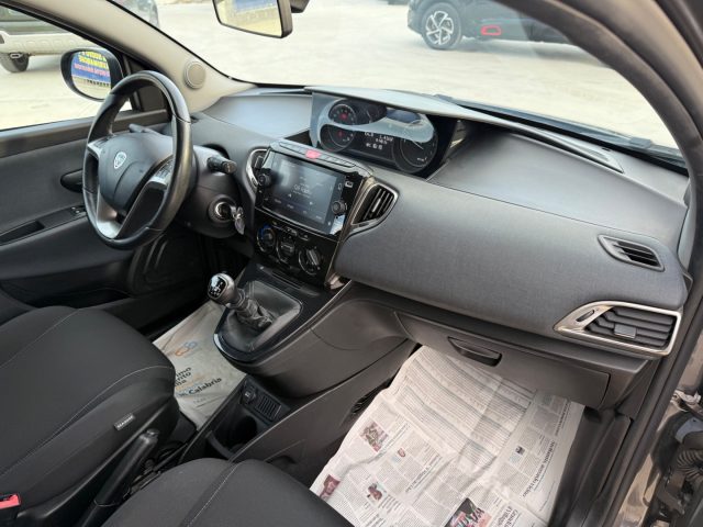 LANCIA Ypsilon usata 22