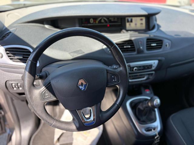 RENAULT Scenic usata, con Boardcomputer