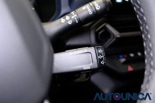 DACIA Duster usata, con Autoradio digitale