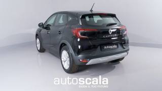 RENAULT Captur usata, con Autoradio