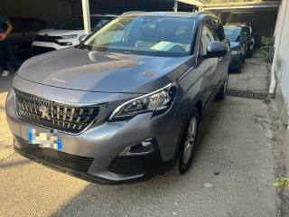 PEUGEOT 5008 usata, con Airbag