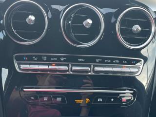 MERCEDES-BENZ GLC 220 usata 32