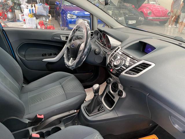 FORD Fiesta usata, con ESP