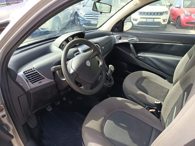LANCIA Ypsilon usata 8