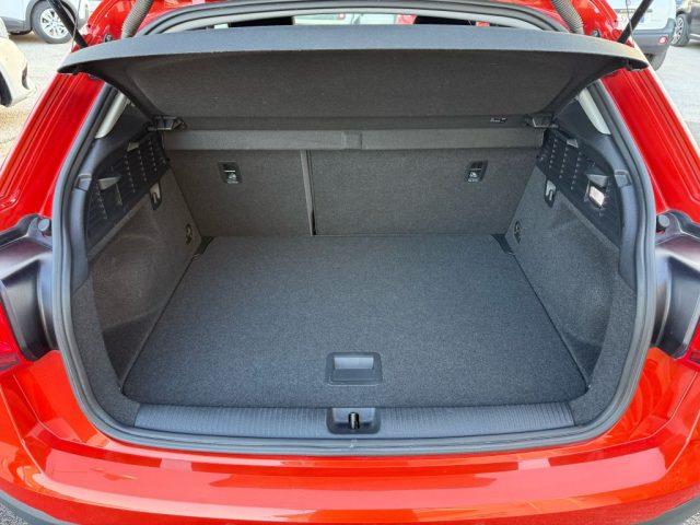 AUDI Q2 usata, con Specchietti laterali elettrici