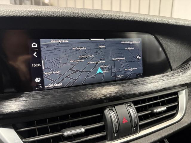 ALFA ROMEO Stelvio usata, con Fari Xenon