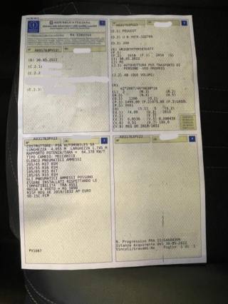 PEUGEOT 208 usata, con Autoradio