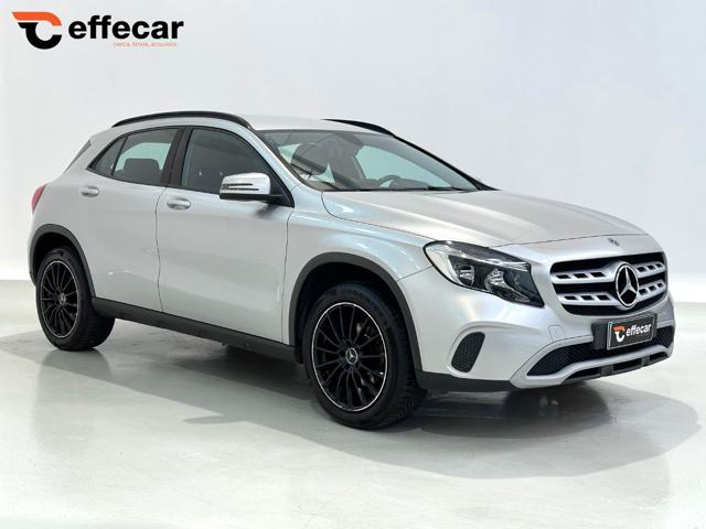 MERCEDES-BENZ GLA 200 usata, con Airbag laterali