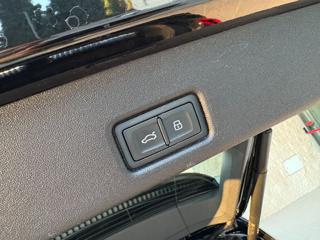 AUDI Q5 usata, con Volante in pelle