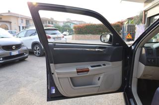 CHRYSLER 300C usata, con Fari bi-xeno