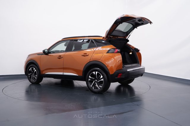 PEUGEOT 2008 usata, con Isofix