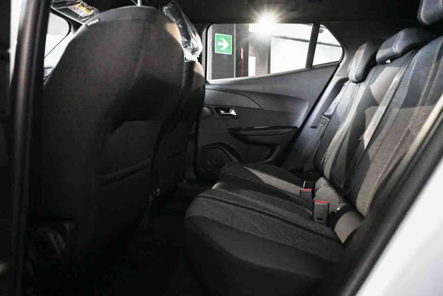 PEUGEOT 2008 usata, con Controllo automatico clima