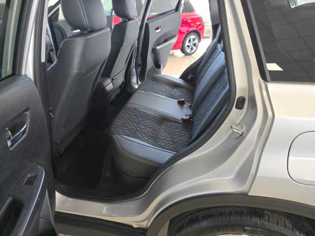 SUZUKI Vitara usata, con Sedili riscaldati