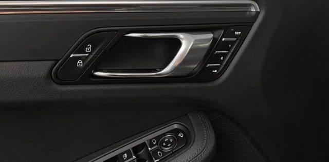 PORSCHE Macan usata, con Cerchi in lega
