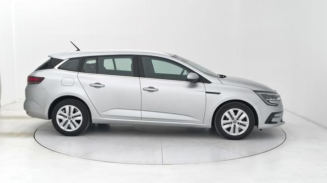 RENAULT Megane usata, con Autoradio