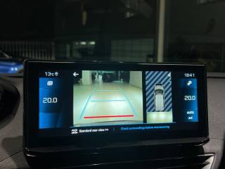 PEUGEOT 3008 usata, con Sistema di navigazione