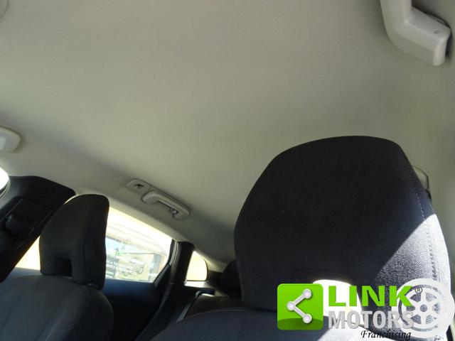VOLVO V40 Cross Country usata, con Cruise Control