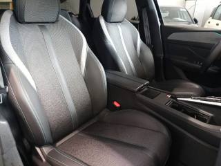 PEUGEOT 308 usata, con Volante in pelle