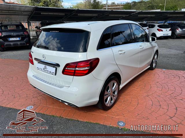 MERCEDES-BENZ B 180 usata, con Alzacristalli elettrici