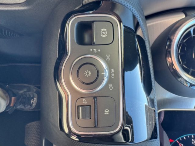 MERCEDES-BENZ CLA 200 usata, con Controllo trazione