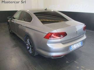 VOLKSWAGEN Passat usata, con Alzacristalli elettrici