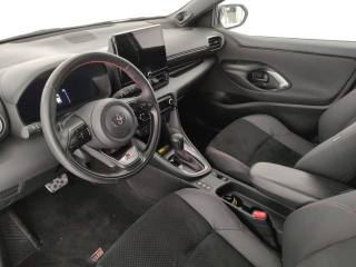 TOYOTA Yaris usata, con Cerchi in lega