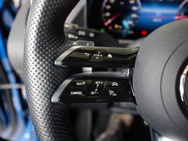 MERCEDES-BENZ GLA 220 usata, con Sedili riscaldati
