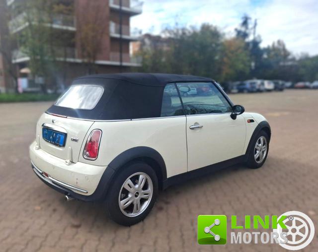 MINI Cabrio usata, con Park Distance Control