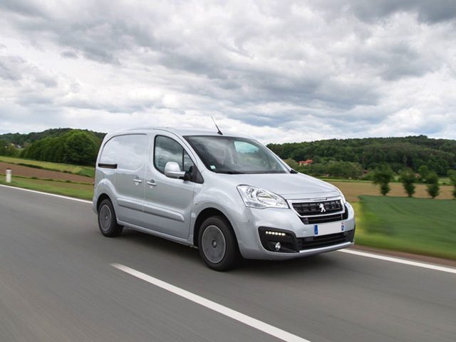 PEUGEOT Partner usata, con ABS