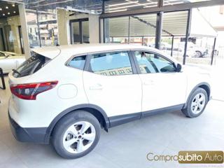 NISSAN Qashqai usata, con Climatizzatore
