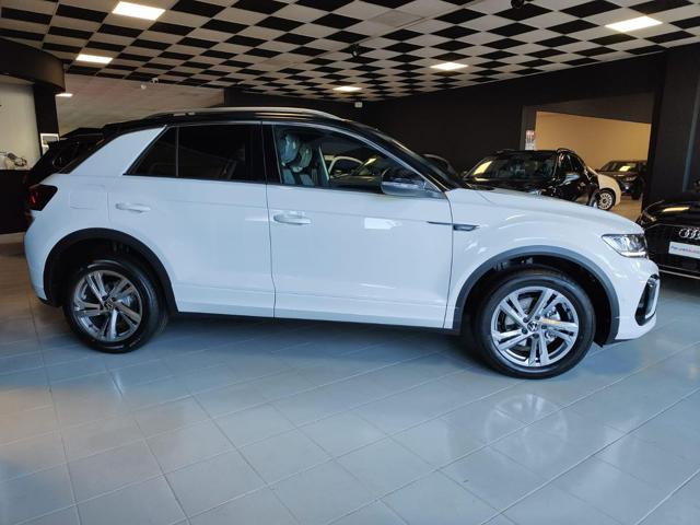 VOLKSWAGEN T-Roc usata, con Autoradio
