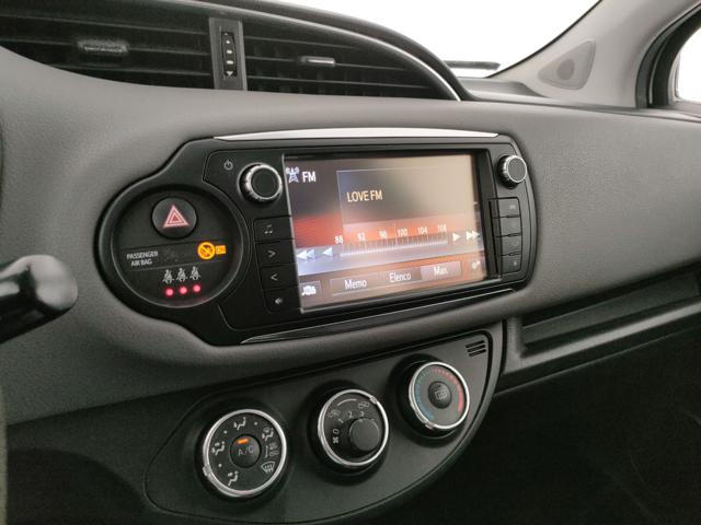 TOYOTA Yaris usata, con ESP