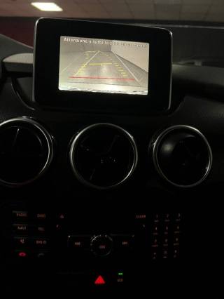 MERCEDES-BENZ B 180 usata, con Autoradio