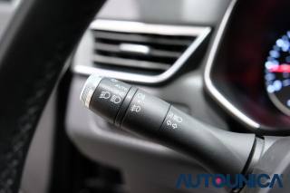 RENAULT Clio usata, con Autoradio digitale