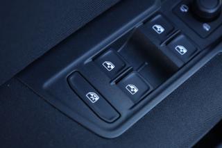 VOLKSWAGEN Tiguan usata, con Specchietti laterali elettrici