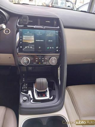JAGUAR E-Pace usata, con Park Distance Control