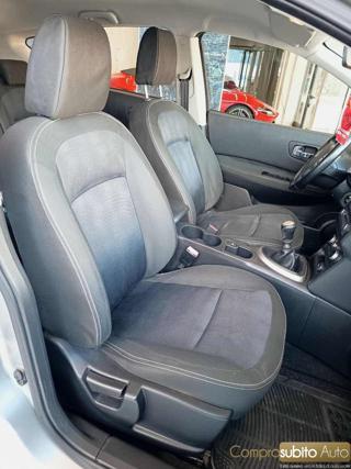 NISSAN Qashqai usata, con Fari Xenon