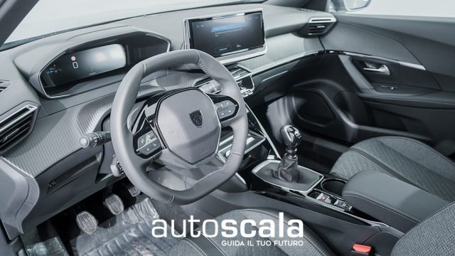 PEUGEOT 2008 usata, con USB