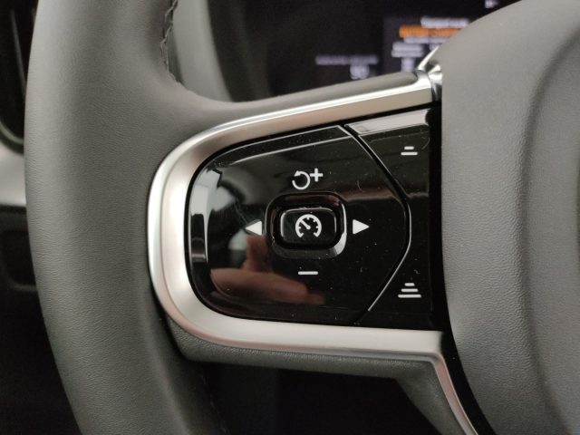 VOLVO XC60 usata, con Tettuccio apribile