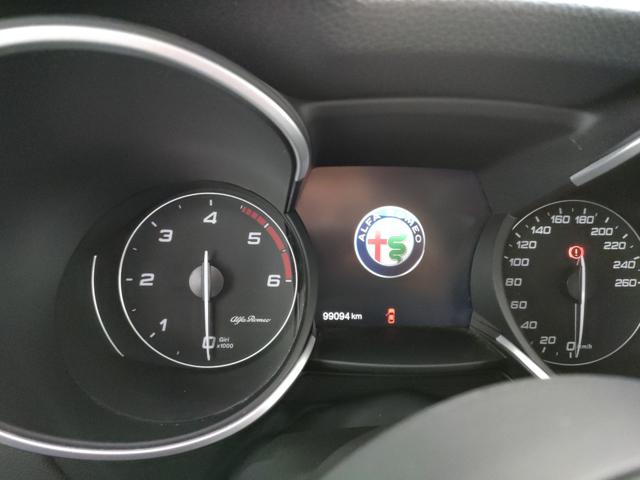 ALFA ROMEO Stelvio usata, con USB