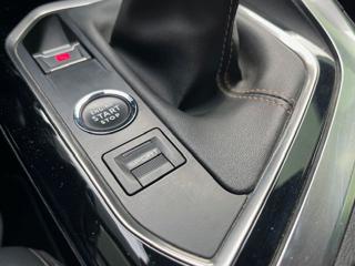 PEUGEOT 3008 usata, con Park Distance Control