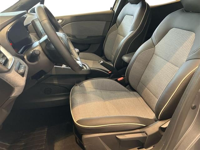 RENAULT Clio usata, con Controllo automatico clima