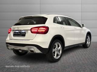 MERCEDES-BENZ GLA 200 usata, con Airbag