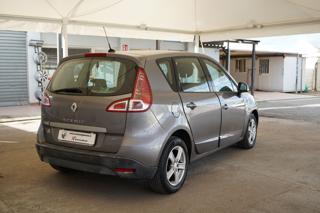 RENAULT Scenic usata, con Chiusura centralizzata