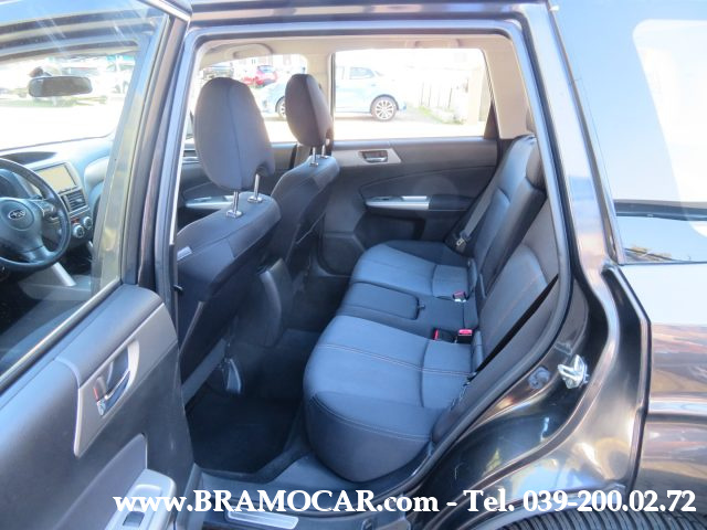 SUBARU Forester usata, con Sedili riscaldati