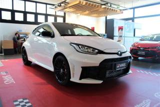 TOYOTA Yaris usata, con Vetri oscurati